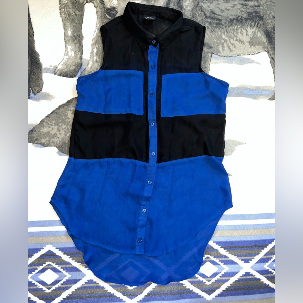 Rue21 Blue & Black Sleeveless Black & Blue Button-Up Sheer Blouse Size M